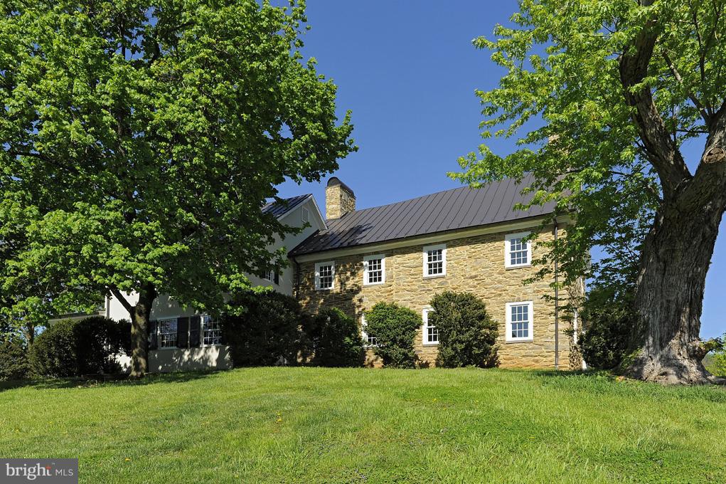 1040 Gap Run Road Paris, VA 20130 - Photo 29 of 40 Standing seam roof