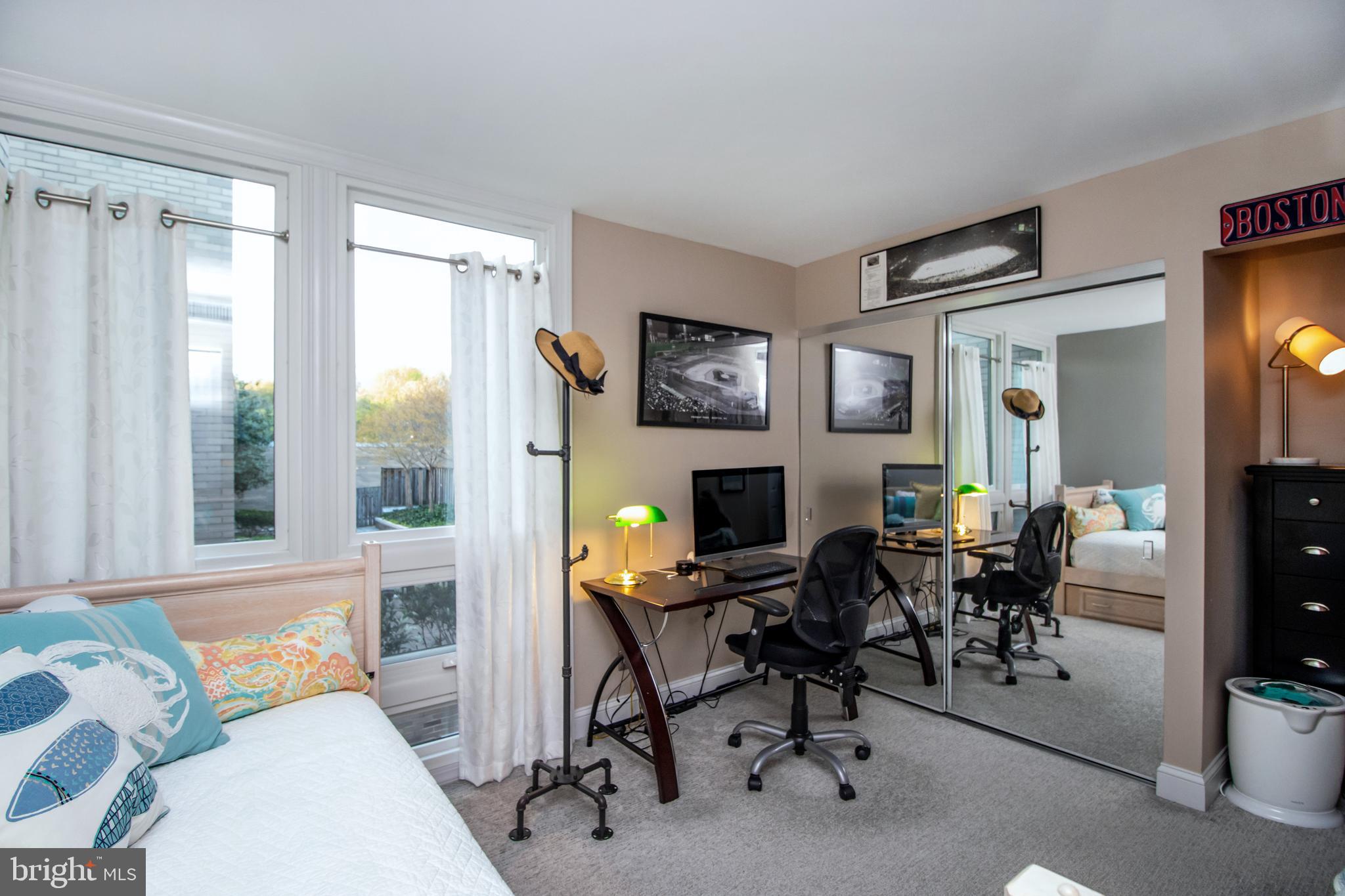 1616 Chimney House Road Reston, VA 20190 - Photo 22 of 28 Gallery Image 22