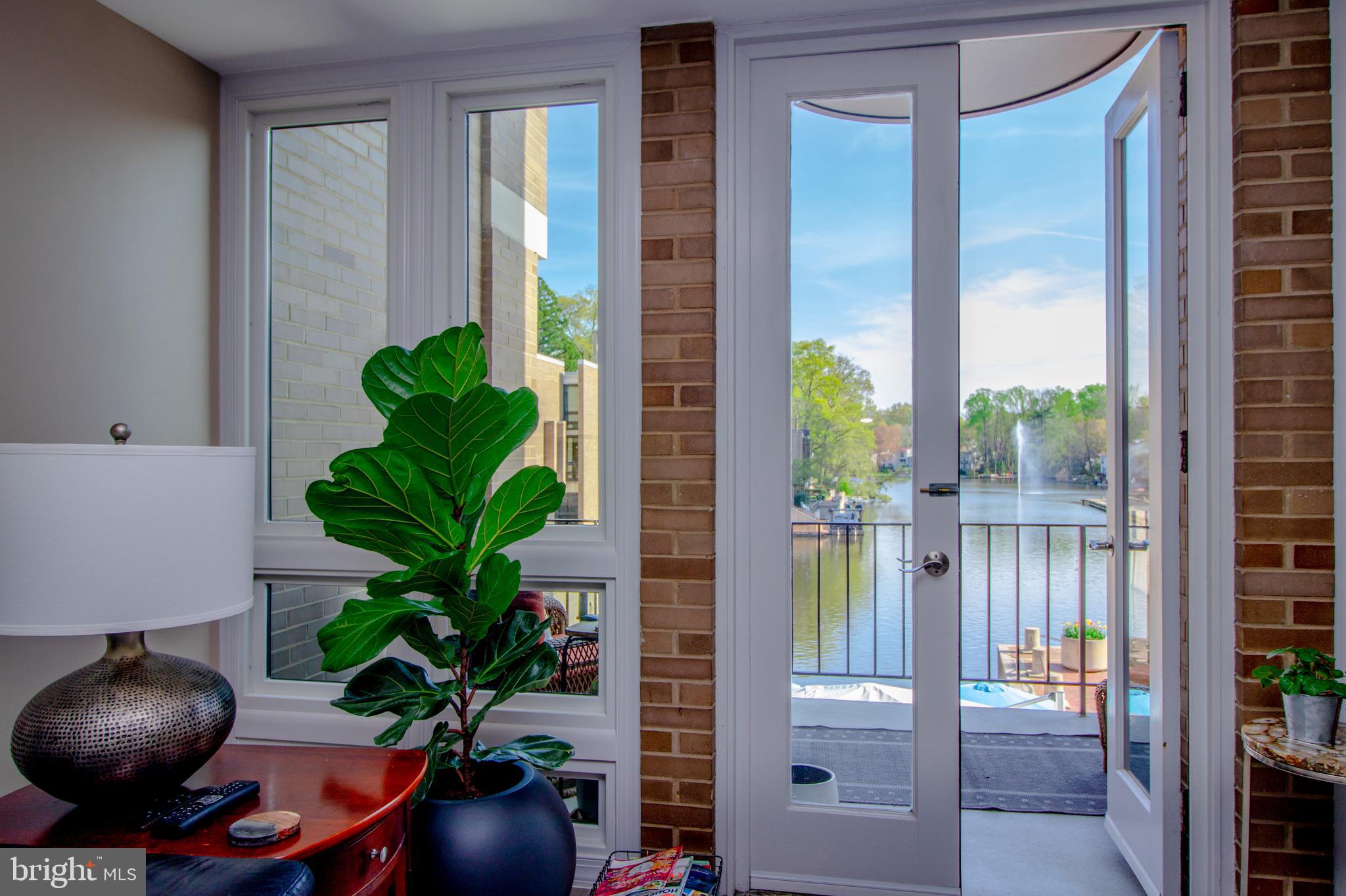 1616 Chimney House Road Reston, VA 20190 - Photo 8 of 28 Gallery Image 8