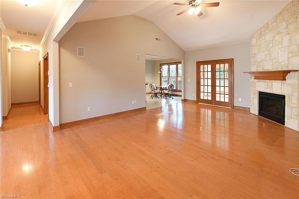 216 Sycamore Ridge Drive Bermuda Run, NC 27006 - Photo 4 of 22 Gallery Image 4