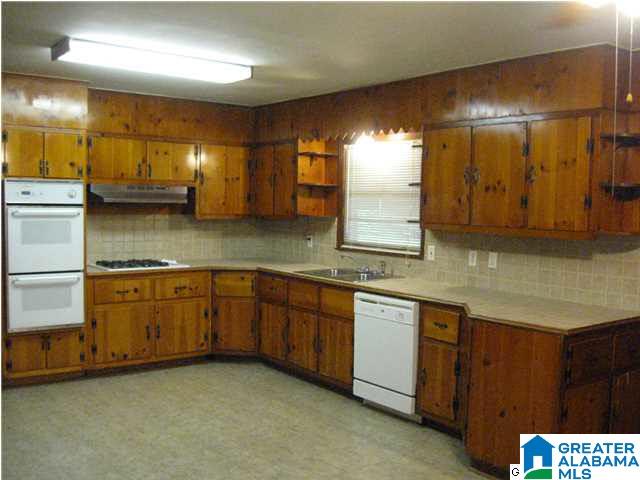 76 Martin Street Springville, AL 35146 - Photo 10 of 20