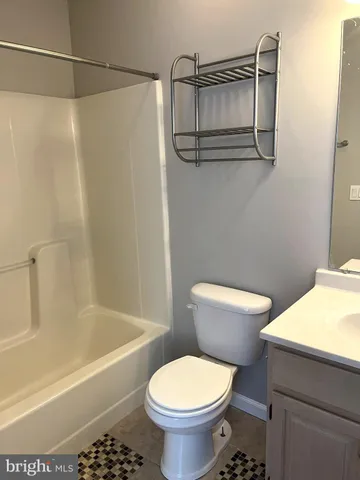 $1,900 | 4195 Nantucket Drive, Mechanicsburg, PA 17050