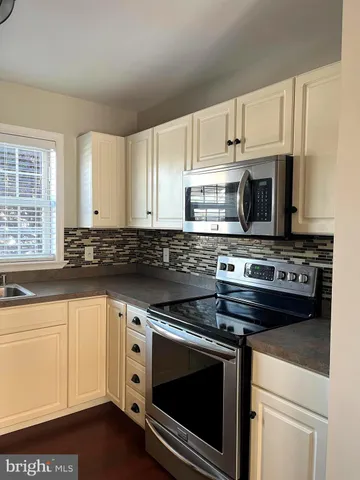 $1,900 | 4195 Nantucket Drive, Mechanicsburg, PA 17050