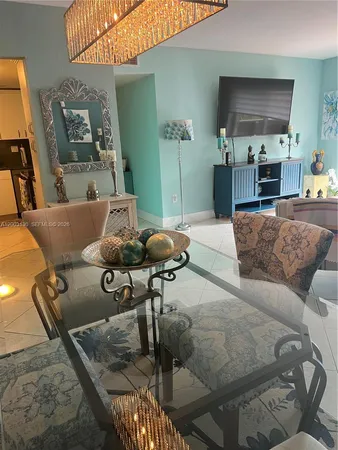 $324,999 | 8335 Southwest 72nd Avenue, Unit 212D, Miami, FL 33143