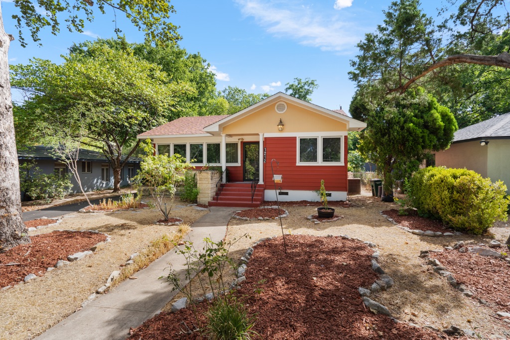 1212 Bentwood Road Austin, TX 78722 - Photo 3 of 32 a view of a house with a yard and large tree