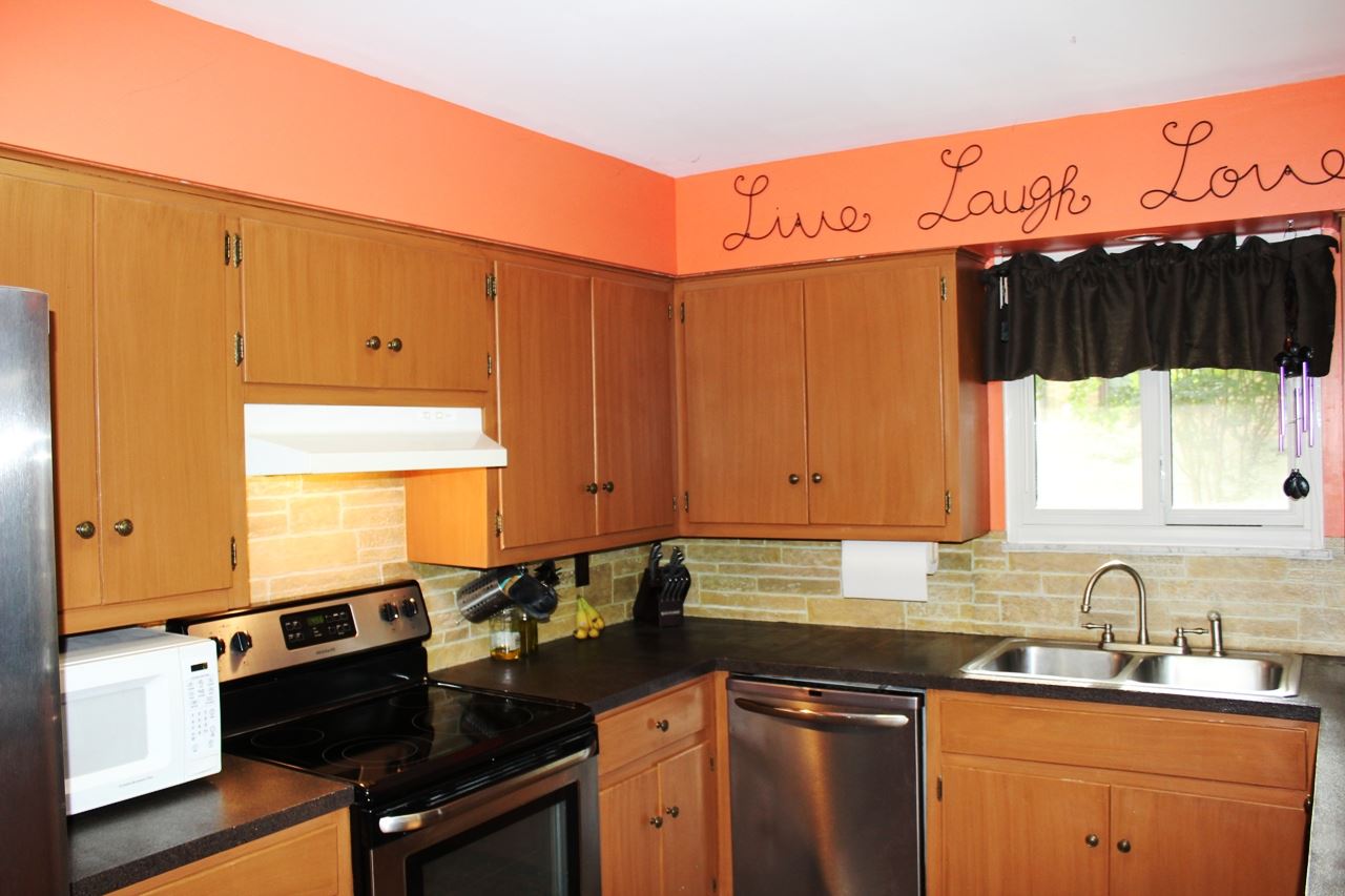 7655 Ridgemont Drive Newburgh, IN 47630 - Photo 5 of 22 Gallery Image 5