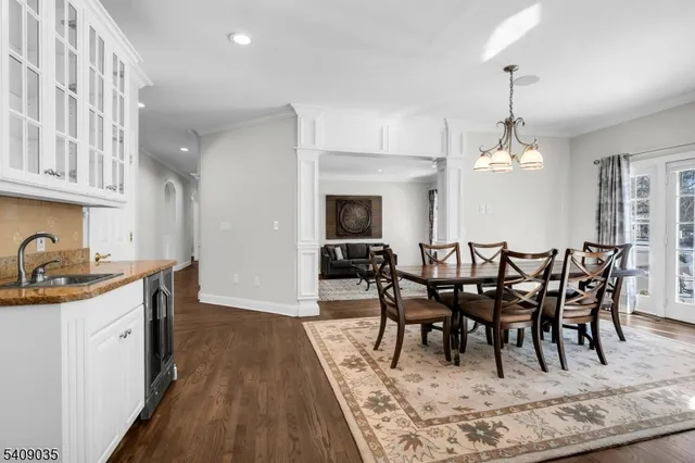 $2,225,000 | 24 Chelsea Court, Bernards, NJ 07920