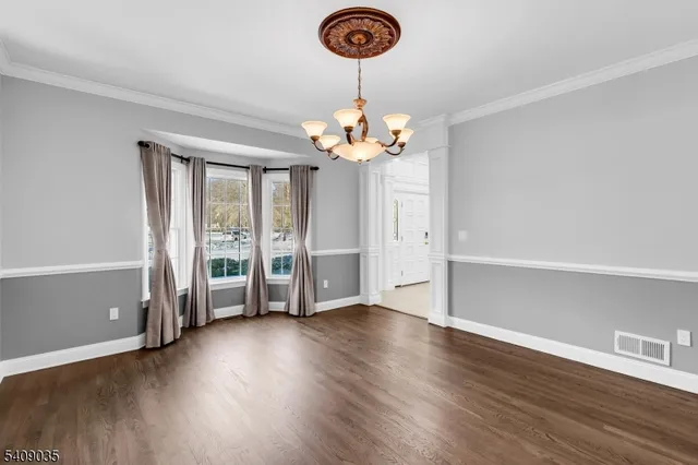 $2,225,000 | 24 Chelsea Court, Bernards, NJ 07920