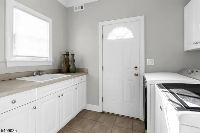 $2,225,000 | 24 Chelsea Court, Bernards, NJ 07920