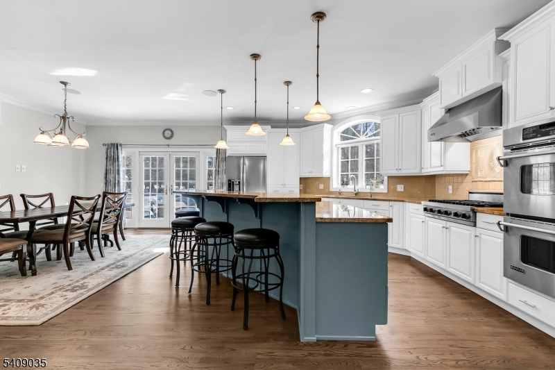 24 Chelsea Court Bernards, NJ 07920 - Photo 9 of 49