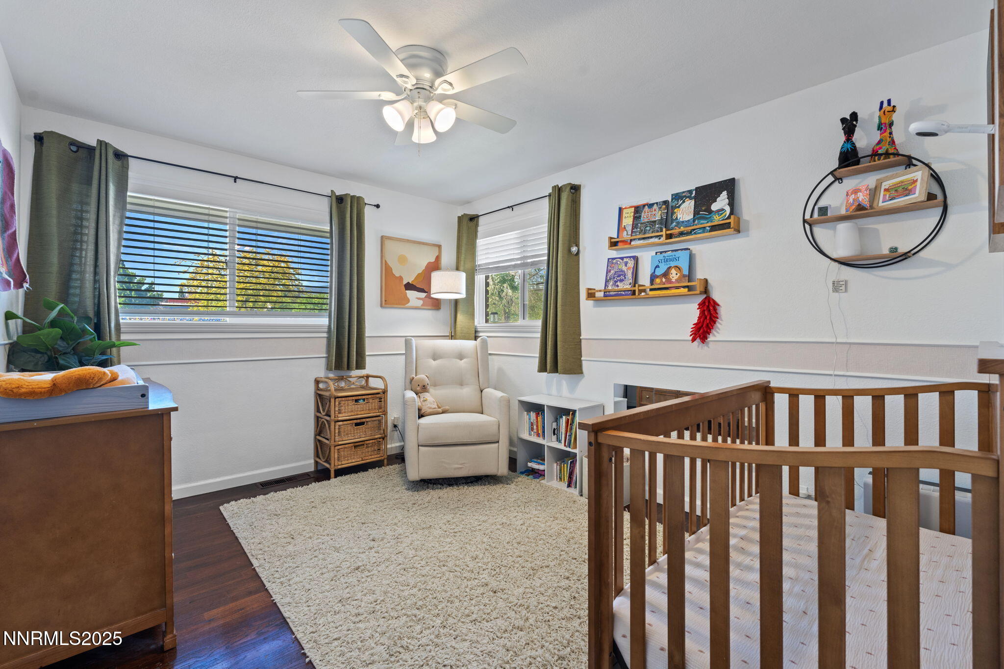 1445 California Avenue Reno, NV 89509 - Photo 21 of 29 a living room with furniture and a large window