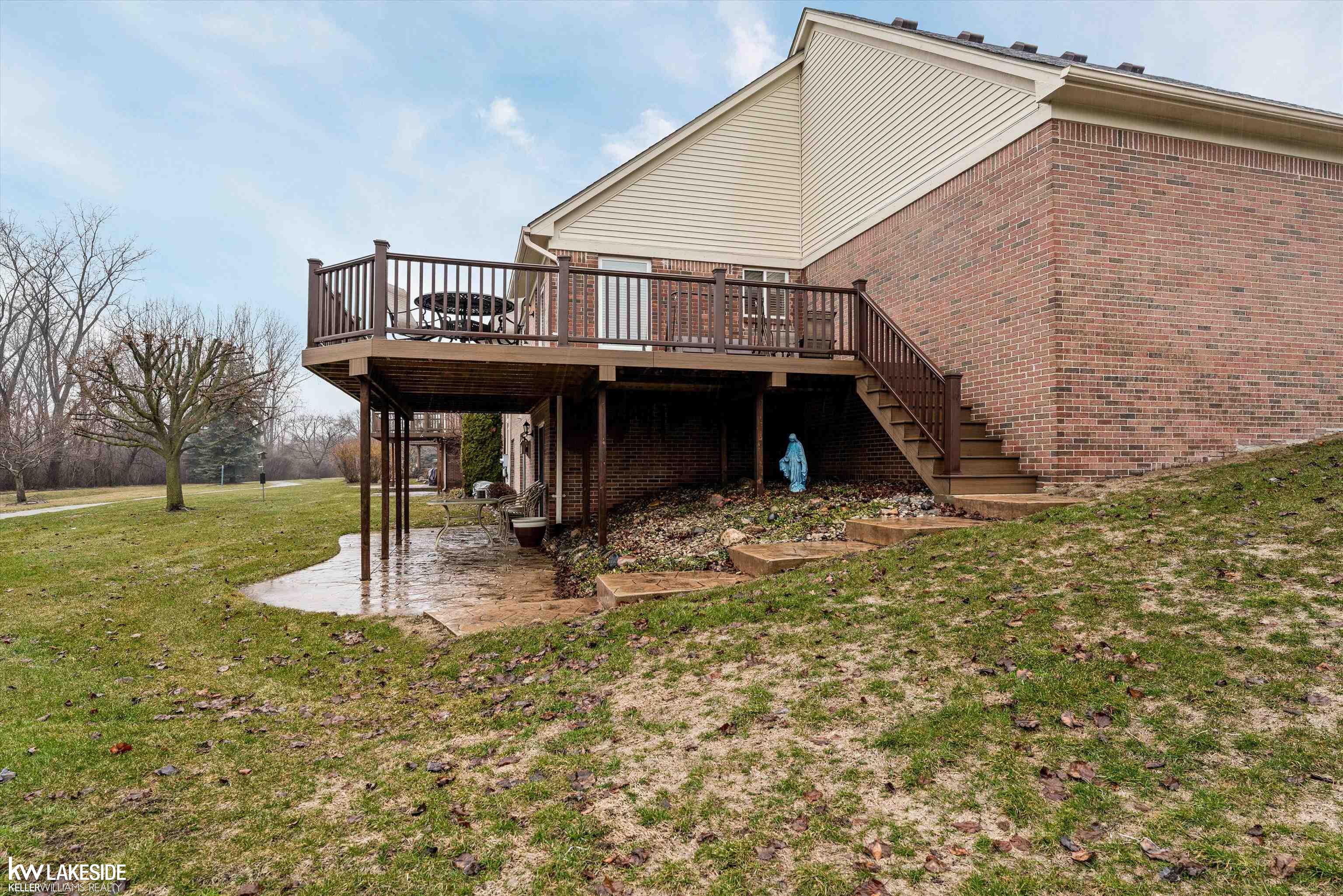 8160 Huntington Ridge Court Washington, MI 48094 - Photo 38 of 44