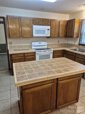 $2,350 | 7135 Powder Mill Place, Charlotte, NC 28277