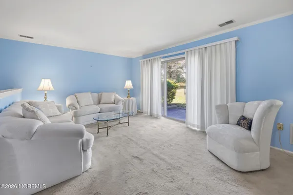 $397,500 | 12 Interlaken Court, Unit 7, Freehold, NJ 07728