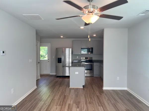 $1,950 | 431 Camella Circle, McDonough, GA 30252