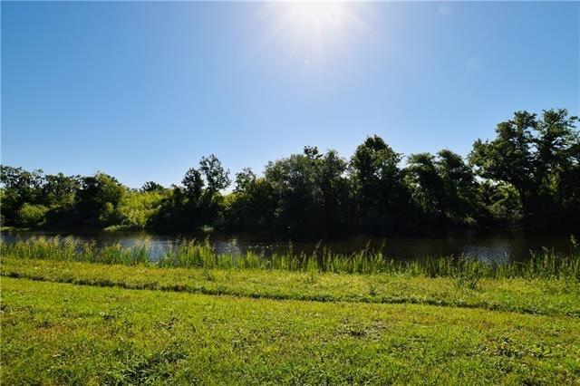 155 Pine Street Des Allemands, LA 70030 - Photo 3 of 5