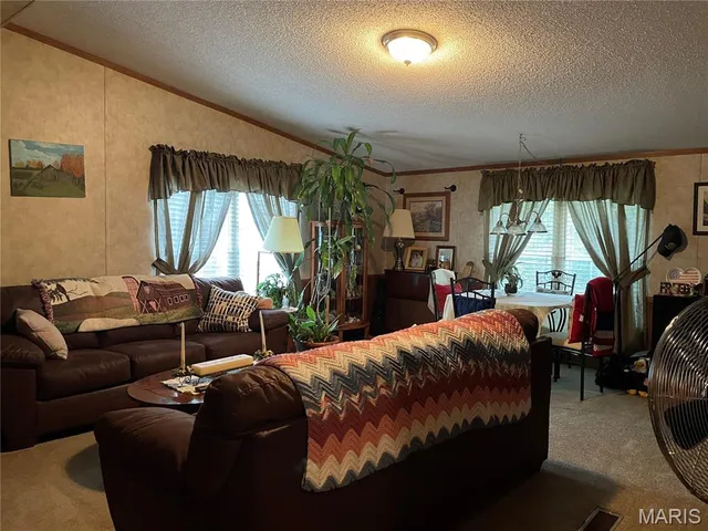 $189,900 | 90 Wayne 364, Piedmont, MO 63957