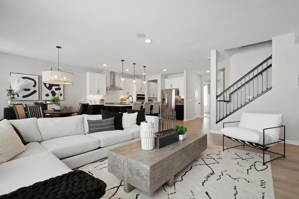 $743,988 | 6304 Highland Hills Boulevard South, Cottage Grove, MN 55016