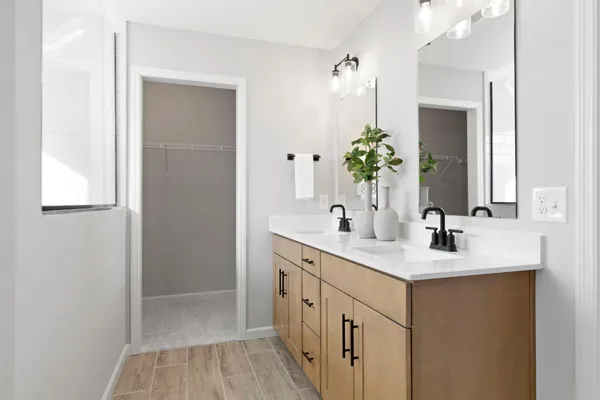 $743,988 | 6304 Highland Hills Boulevard South, Cottage Grove, MN 55016