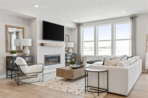 $743,988 | 6304 Highland Hills Boulevard South, Cottage Grove, MN 55016