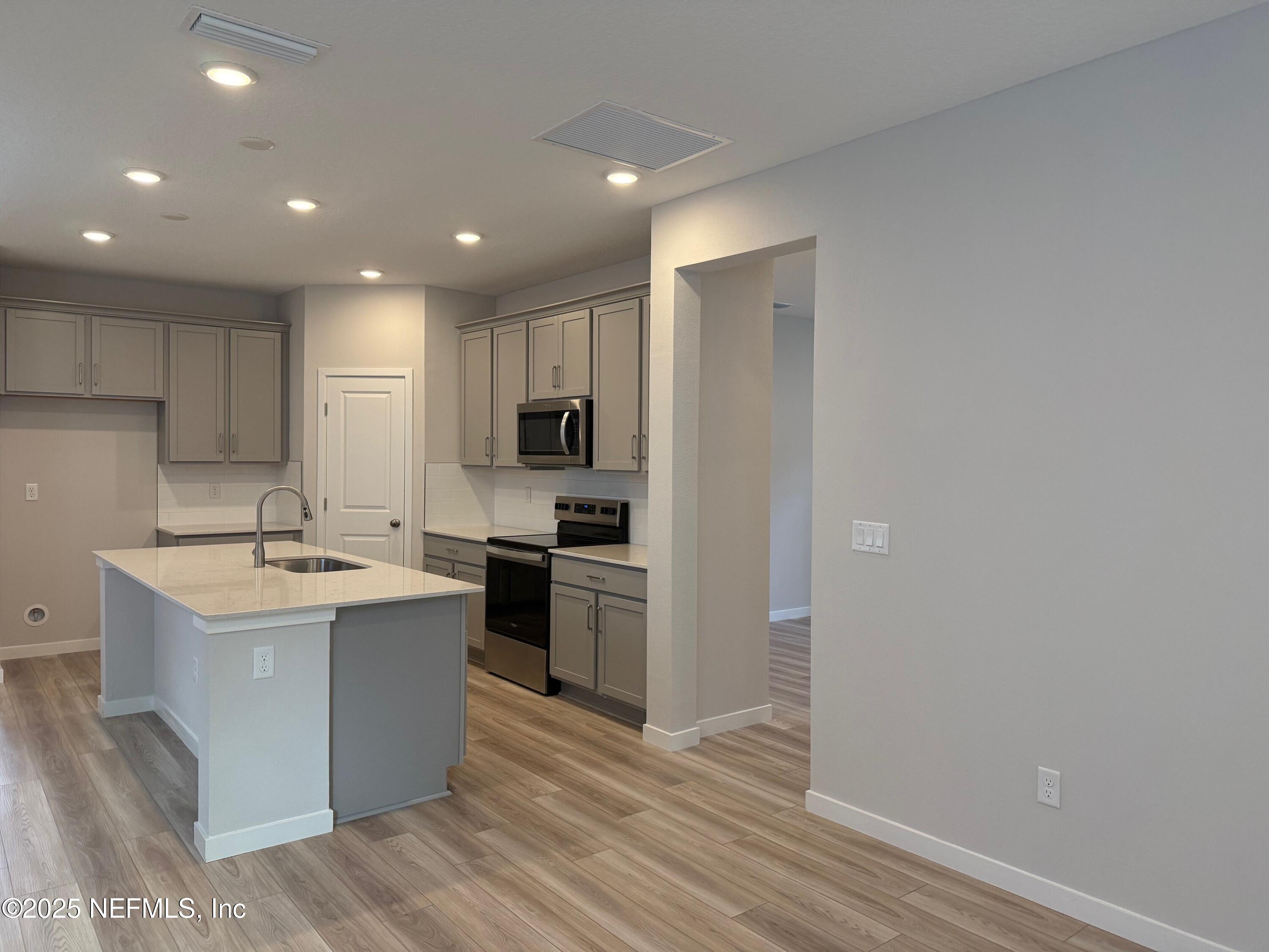 96477 Stillpoint Way Fernandina Beach, FL 32034 - Photo 5 of 15 Captiva 41 kitchen space