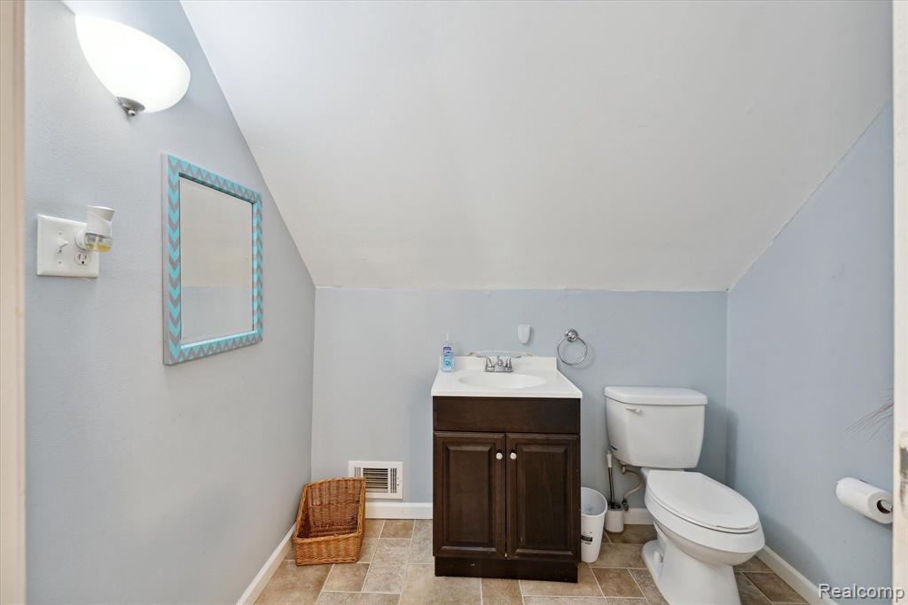 4357 Dewey Road Newport, MI 48166 - Photo 33 of 41 Gallery Image 33
