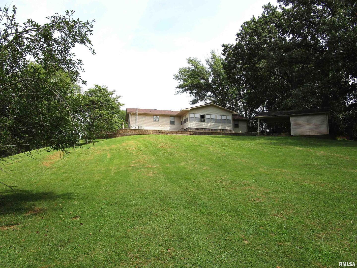 1253 County Road 800 East Carmi, IL 62821 - Photo 44 of 51