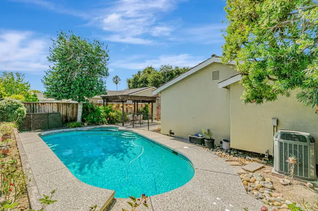 $1,699,998 | 3072 Chippenham Drive, San Jose, CA 95132