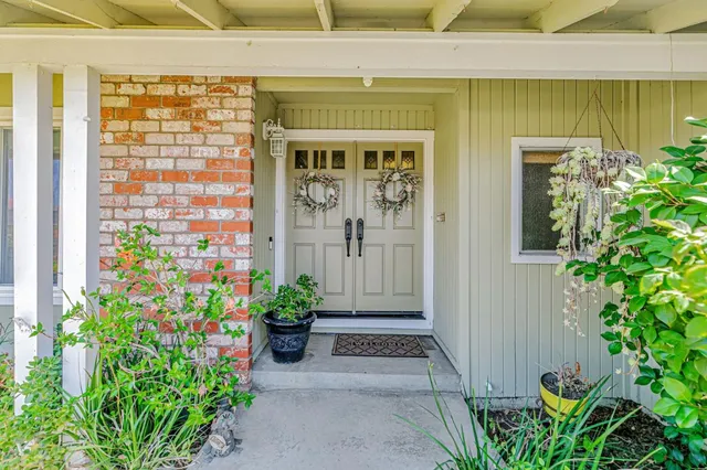 $1,699,998 | 3072 Chippenham Drive, San Jose, CA 95132