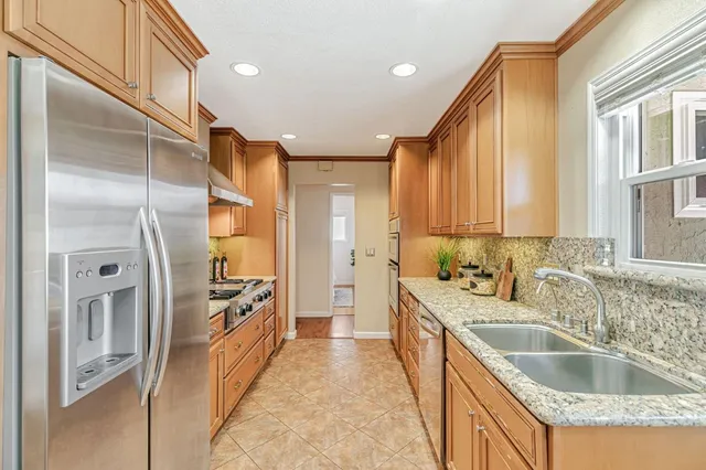 $1,699,998 | 3072 Chippenham Drive, San Jose, CA 95132