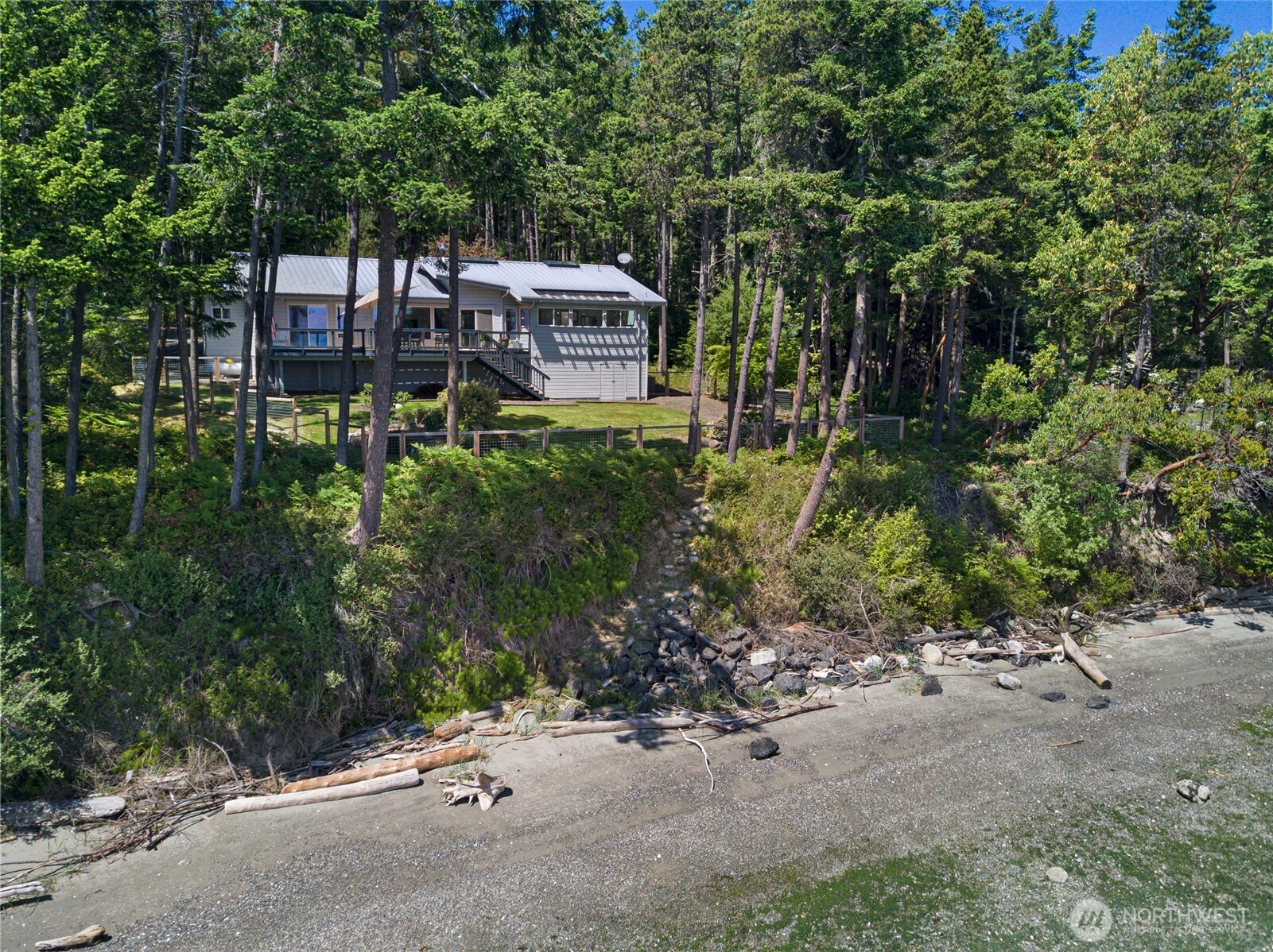 214 Pinedrona Lane Friday Harbor, WA 98250 - Photo 30 of 35
