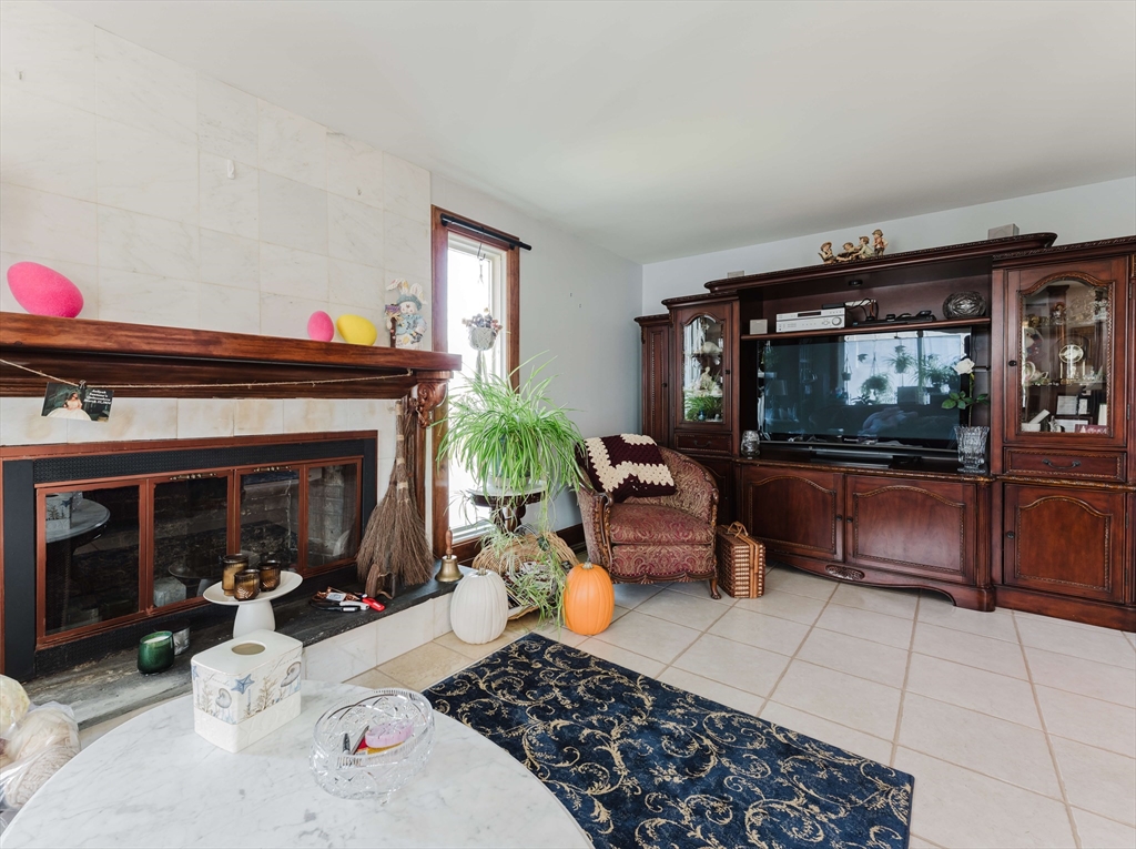 6 Middlefield Place Acushnet, MA 02743 - Photo 26 of 42