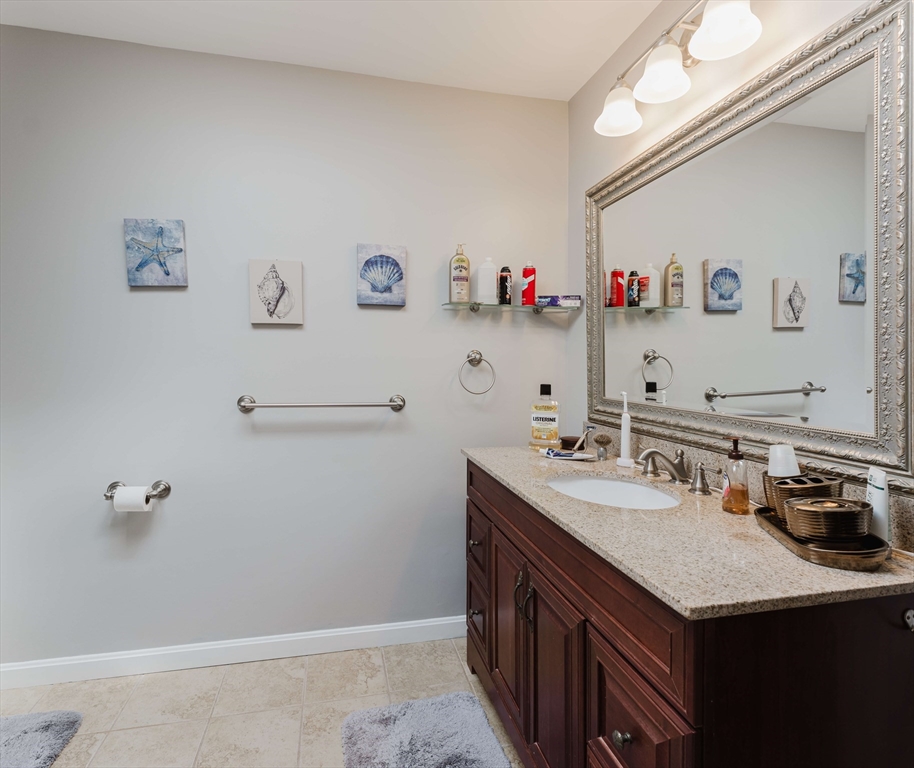 6 Middlefield Place Acushnet, MA 02743 - Photo 31 of 42