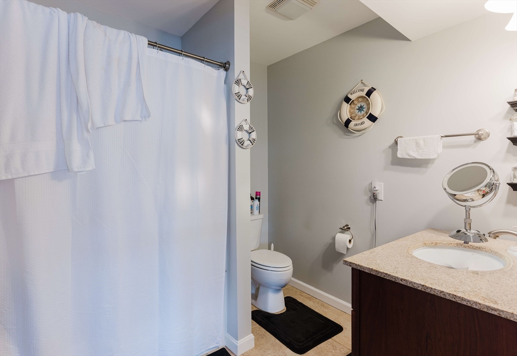 6 Middlefield Place Acushnet, MA 02743 - Photo 33 of 42