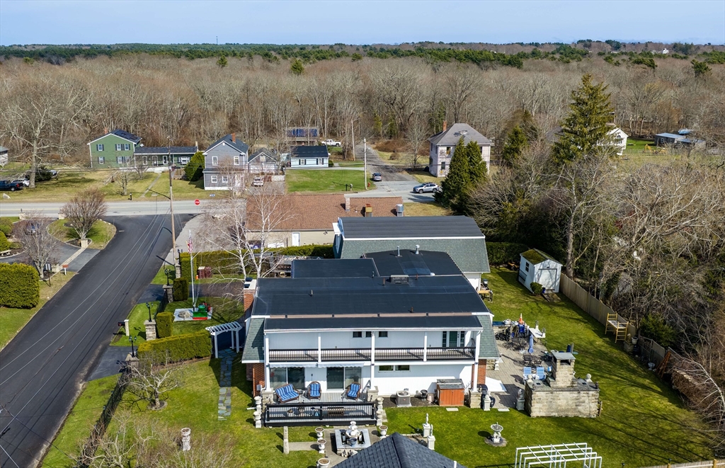 6 Middlefield Place Acushnet, MA 02743 - Photo 7 of 42