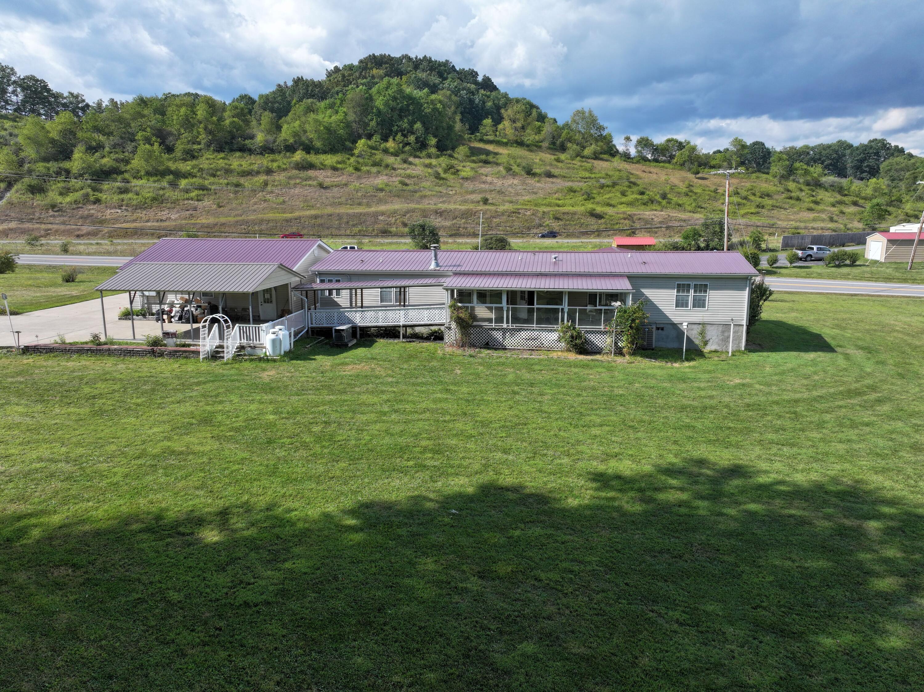 2871 Grassy Meadows Road Alderson, WV 24910 - Photo 6 of 92 Gallery Image 6