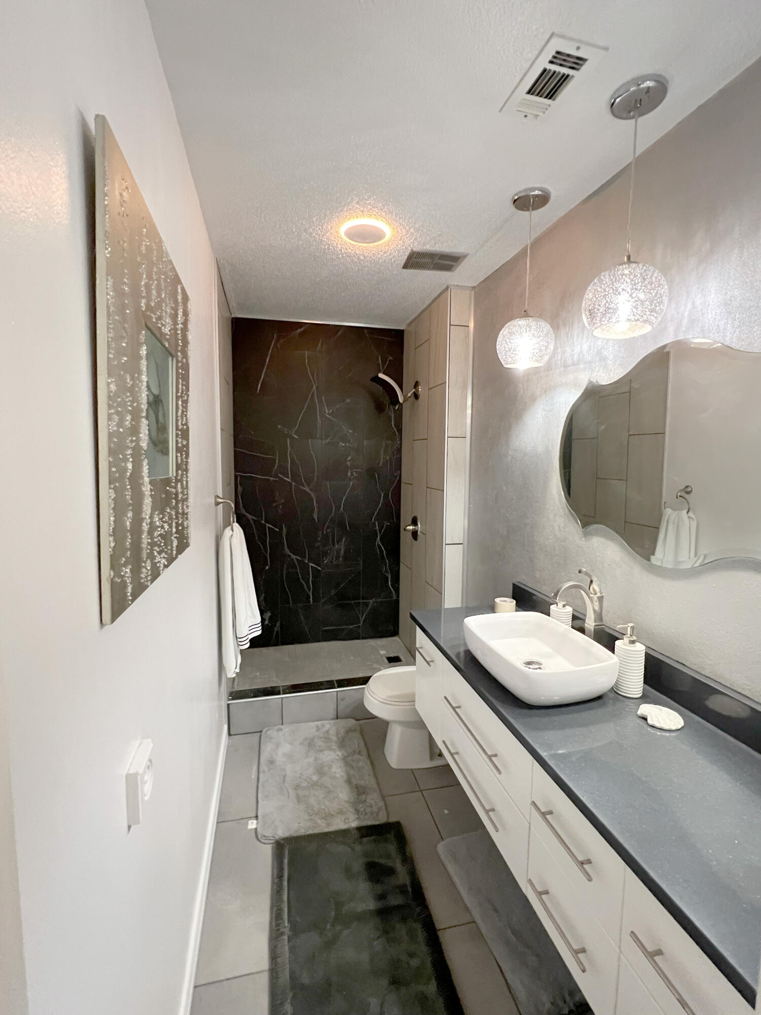89 Harris Road Northeast, Unit 89 Fort Walton Beach, FL 32547 - Photo 6 of 11 Master bath