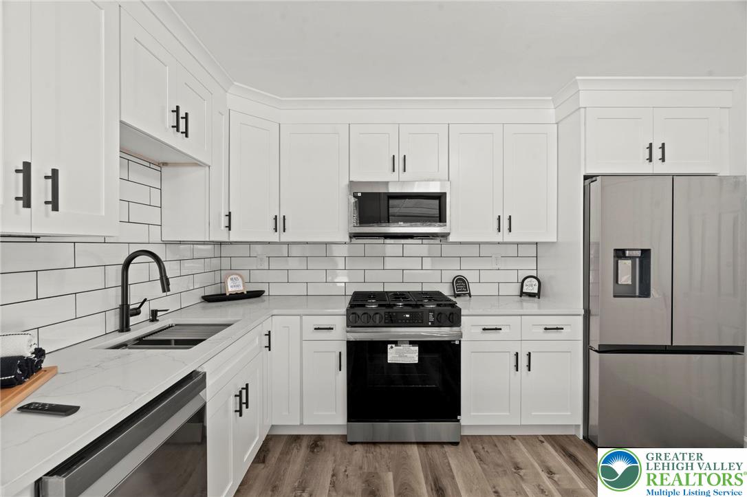 1307 Chestnut Street Marcus Hook, PA 19061 - Photo 22 of 34 All new stainless steel appliances