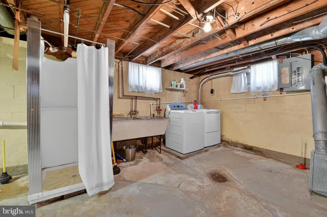 $250,000 | 228 East Gaul Street, Wernersville, PA 19565