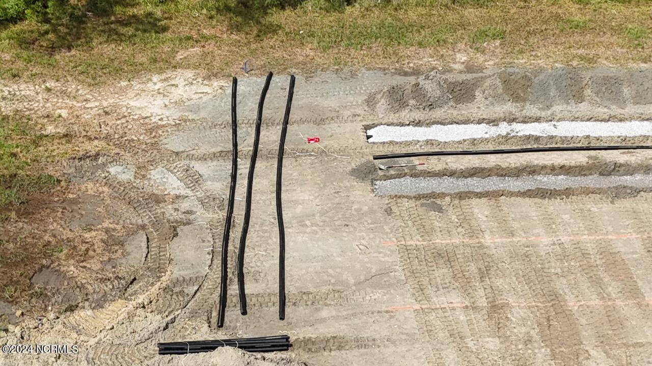 136 Garbacon Drive Beaufort, NC 28516 - Photo 17 of 38 DJI_20240625102714_0008_D Large