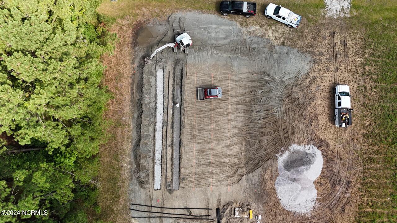 136 Garbacon Drive Beaufort, NC 28516 - Photo 20 of 38 DJI_20240625102927_0013_D Large