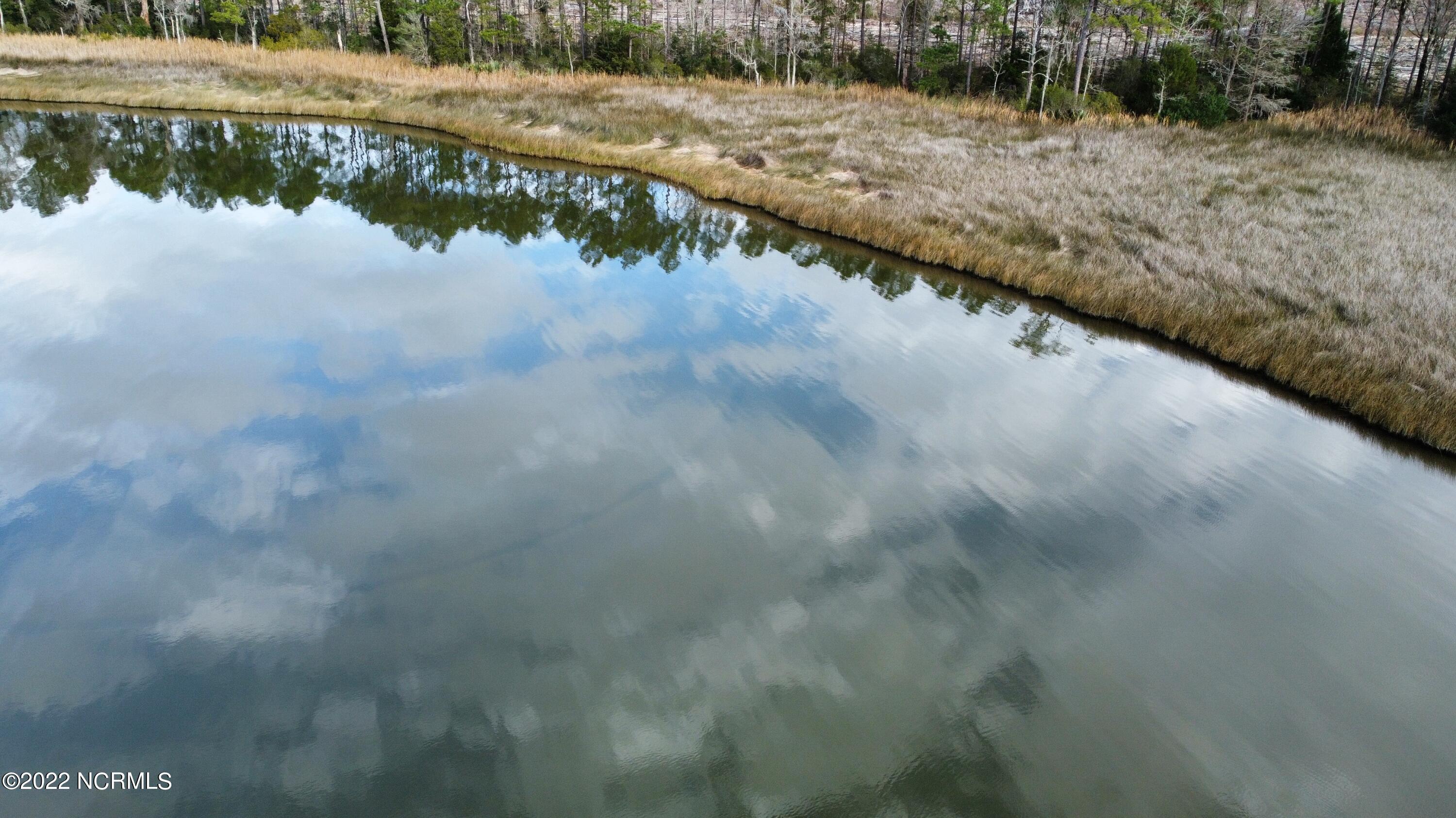 136 Garbacon Drive Beaufort, NC 28516 - Photo 31 of 38 dji_fly_20221122_135020_88_1669216043054