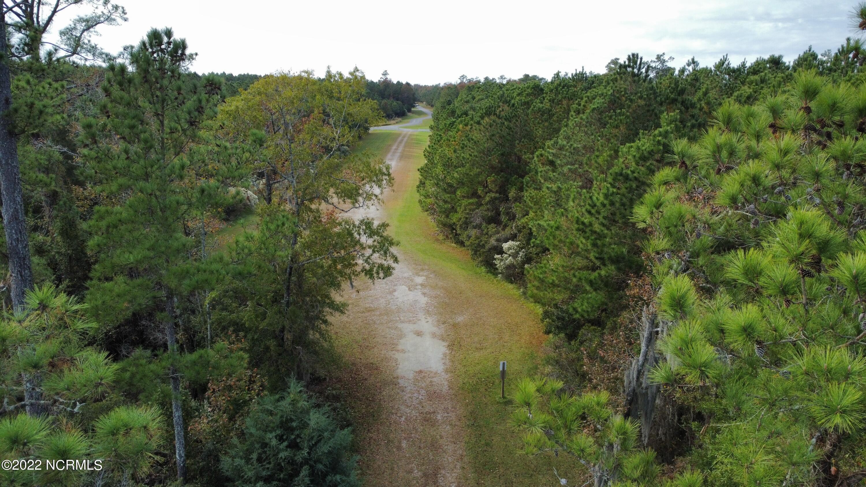 136 Garbacon Drive Beaufort, NC 28516 - Photo 33 of 38 dji_fly_20221122_135142_94_1669216025893