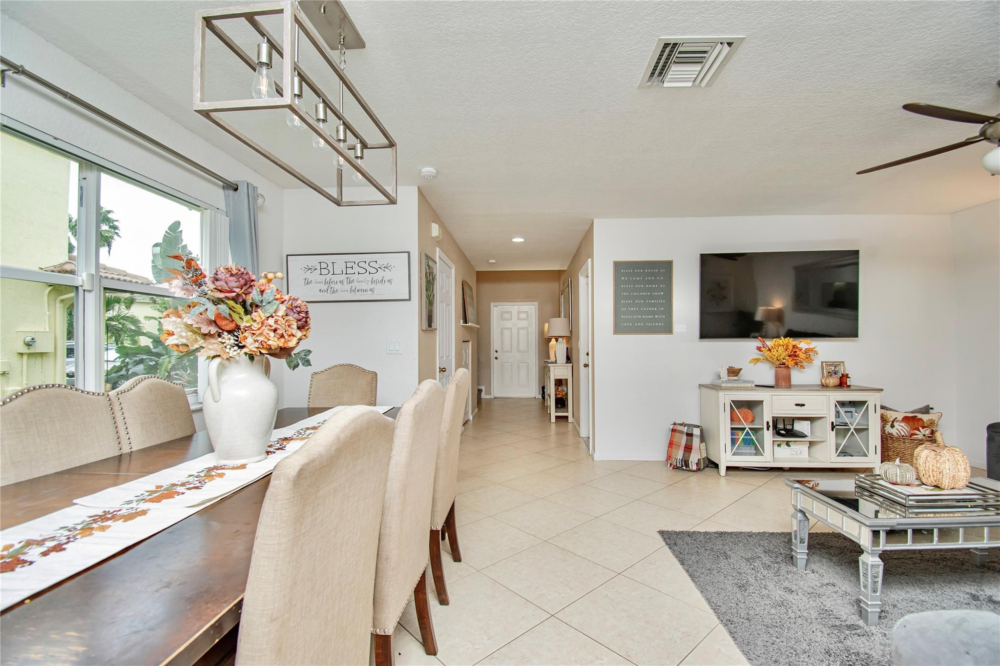 1055 Imperial Lake Road West Palm Beach, FL 33413 - Photo 15 of 53 Photo 15