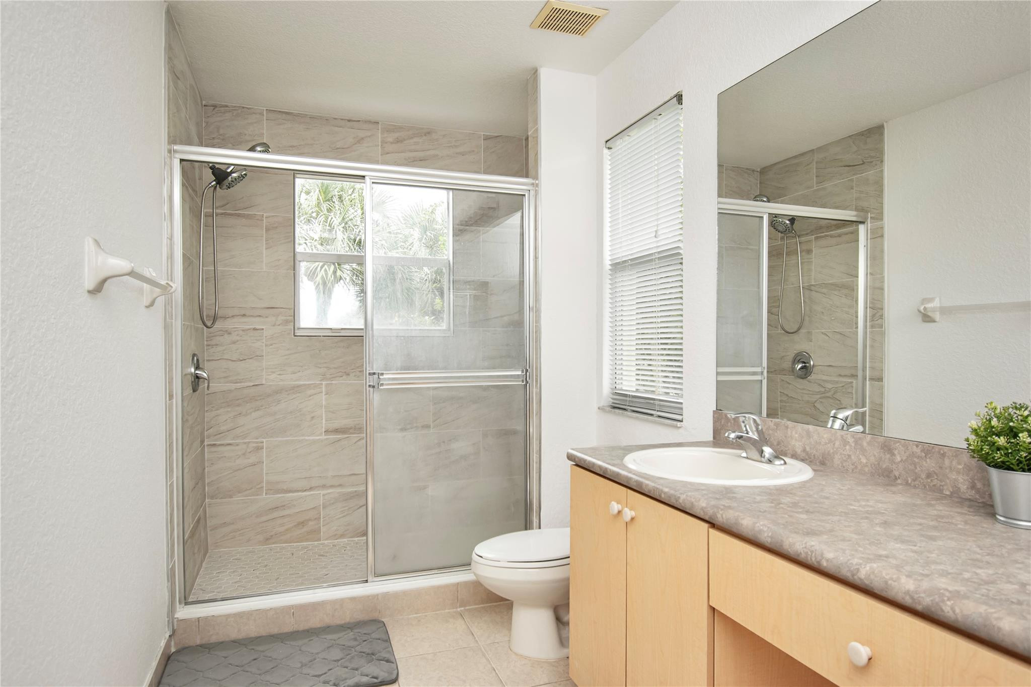 1055 Imperial Lake Road West Palm Beach, FL 33413 - Photo 22 of 53 Photo 22