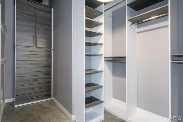 $214,900 | 901 Washington Avenue, Unit 411, St. Louis, MO 63101