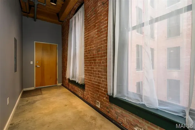 $214,900 | 901 Washington Avenue, Unit 411, St. Louis, MO 63101