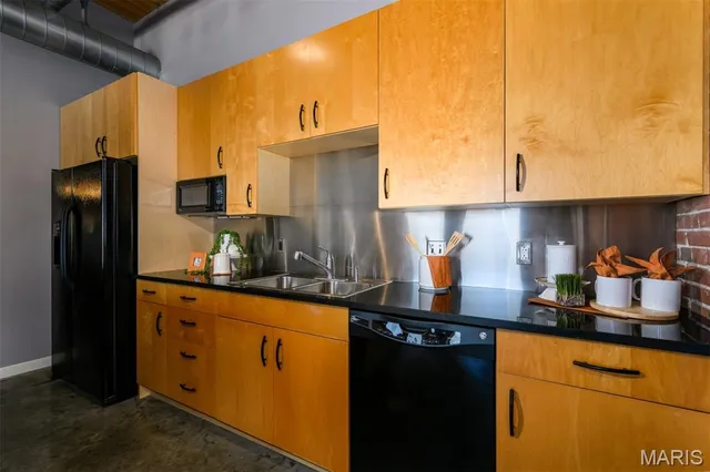 $214,900 | 901 Washington Avenue, Unit 411, St. Louis, MO 63101