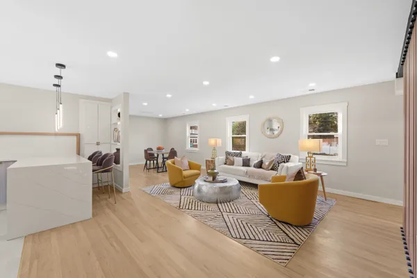 $4,600 | 312 Garfield Avenue, Unit 2, Jersey City, NJ 07305