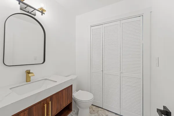 $4,600 | 312 Garfield Avenue, Unit 2, Jersey City, NJ 07305